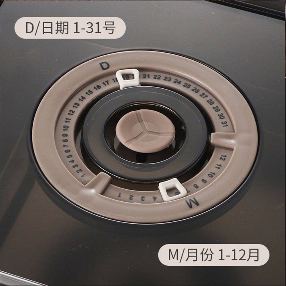 Leak-resistant stainless steel lunch container with lid