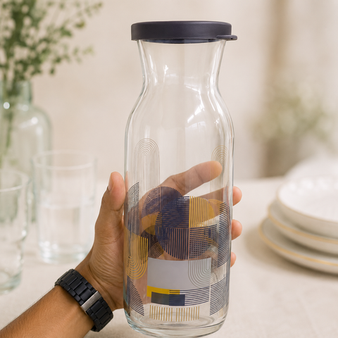 Premium glass water pitcher with fitted lid