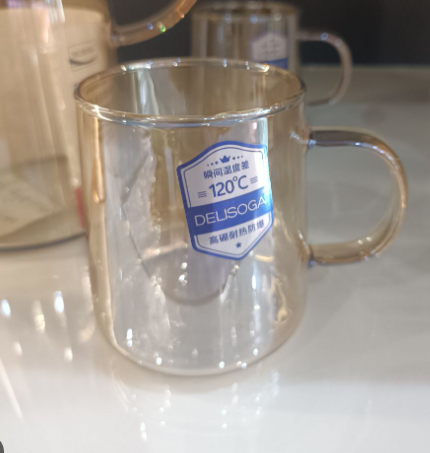 Glass Mug Lightweight Borosilicate Glass with Golden Round Design