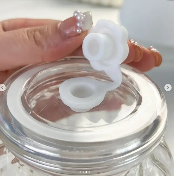 Glass Handle Drinking Cup with Lid &amp; Straw – 800ml / 27oz