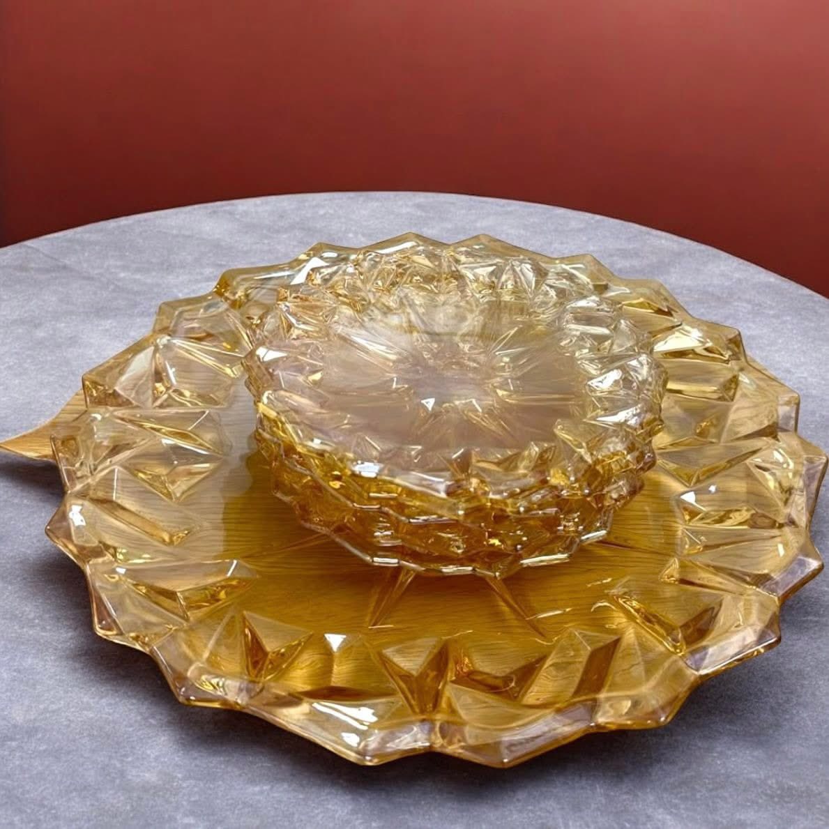 Light Luxury Transparent Crystal Glass Fruit Plate Gift Candy Fruit Plate