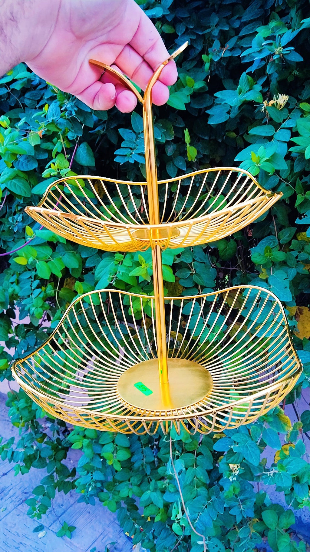 Modern Fancy Luxury Premium Metal Wire Fruit Bowl Stand 3 Tier with the Bird on Top for Home and Kitchen Usage