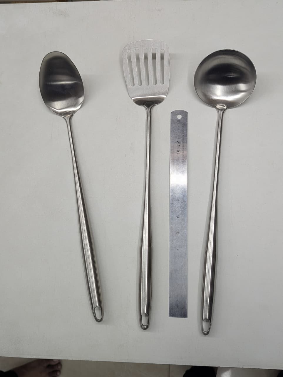17-Inch 304 Stainless Steel Skimmer Ladle | Slotted Spider Strainer Spoon for Frying & Cooking