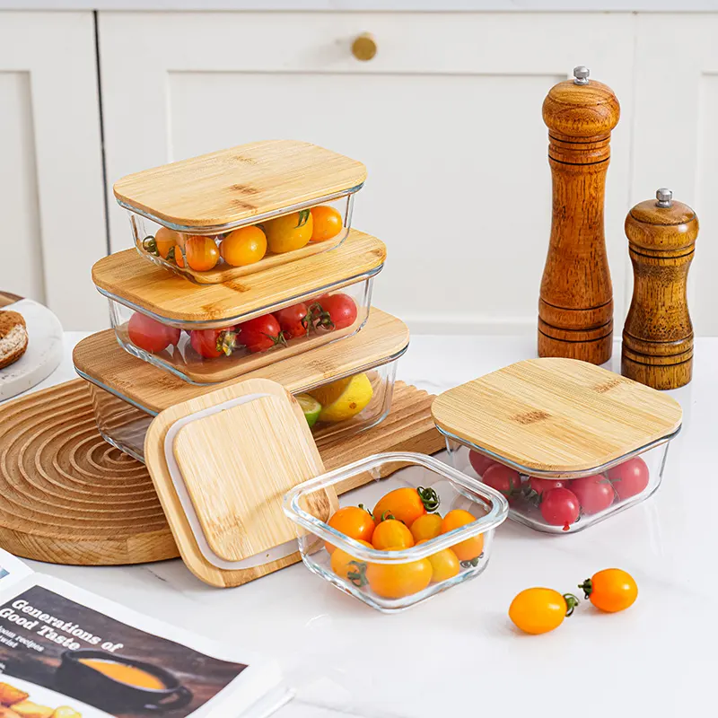 
Durable Food Storage Containers with Secure Lids