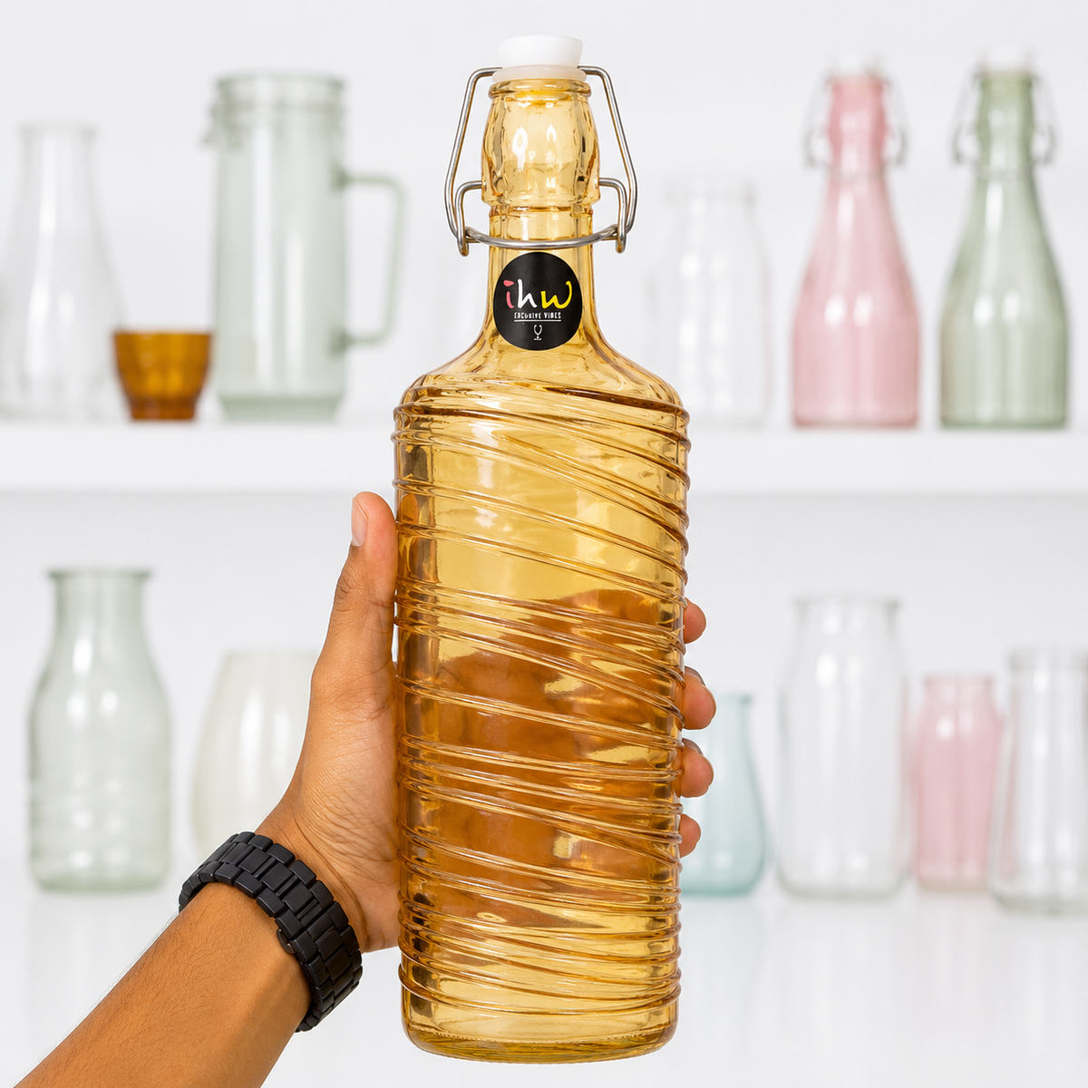 
Durable premium glass serving bottle for dining table