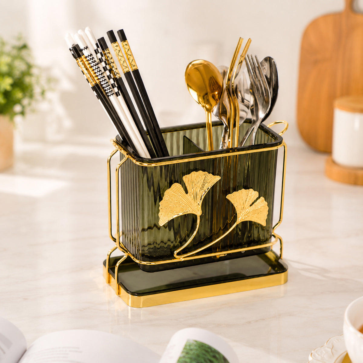 
Multifunctional kitchen utensil holder for spoons and forks