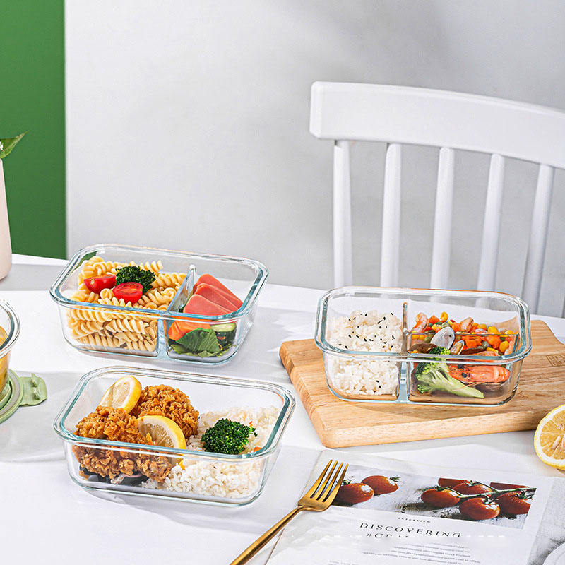 
Reusable glass food storage set with lids
