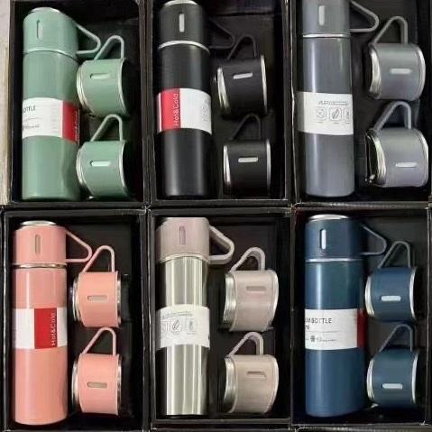 Geschenkset Insulated Thermos Bottle &amp; Mug Gift Set – With 3 Lids