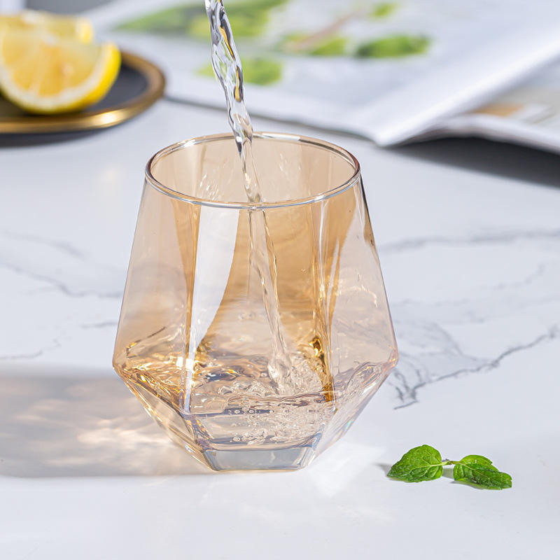 Hot Sale Diamond Cup Hexagonal Whisky Hexagon Water Glass Container