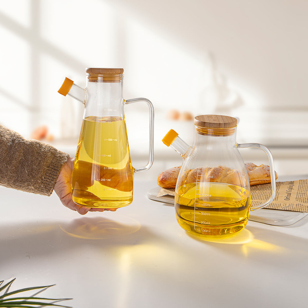 Kitchen Oil &amp; Vinegar Bottle – Heat-Resistant Glass Flavoring Bottle with Graduated Bamboo Lid (Leak-Proof)