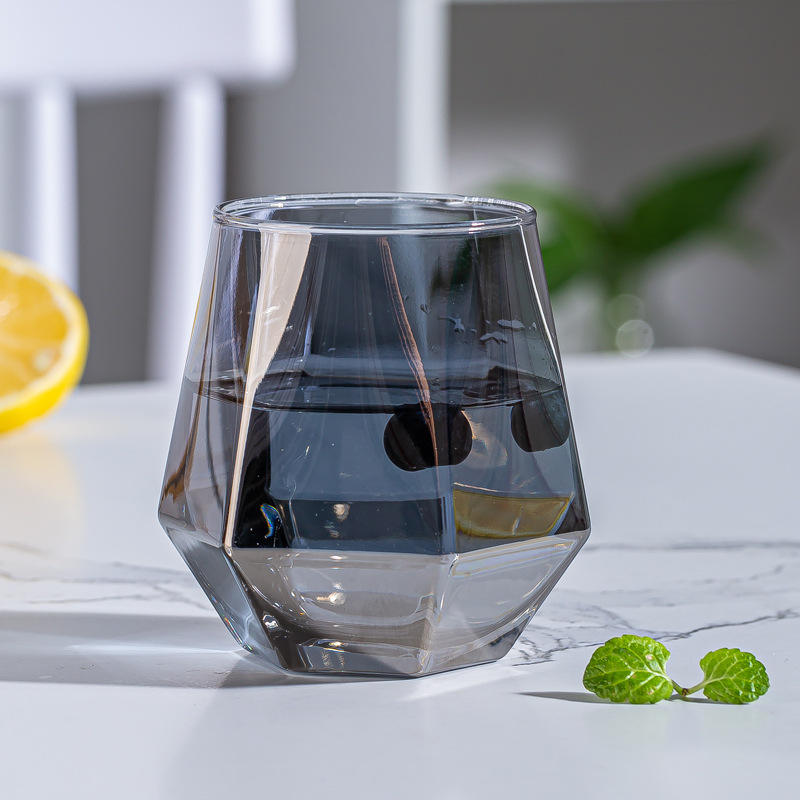 Hot Sale Diamond Cup Hexagonal Whisky Hexagon Water Glass Container