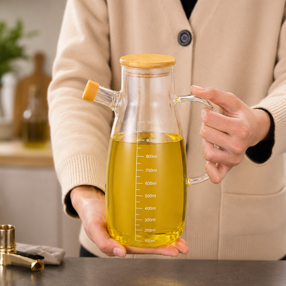 
Transparent glass oil dispenser with ergonomic handle