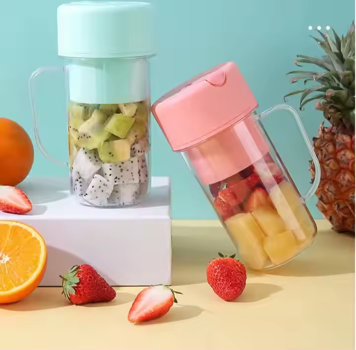 Rechargeable USB Mini Portable Juicer Bottle Cup – Low Noise Wireless Juicer Blender