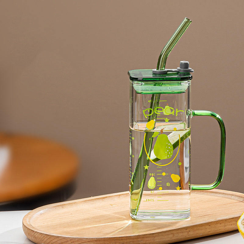 New Fashion 350ml Square Glass Reusable High Borosilicate Clear Beer Boba Drinking Mug Glass Cup with Lid and Straw