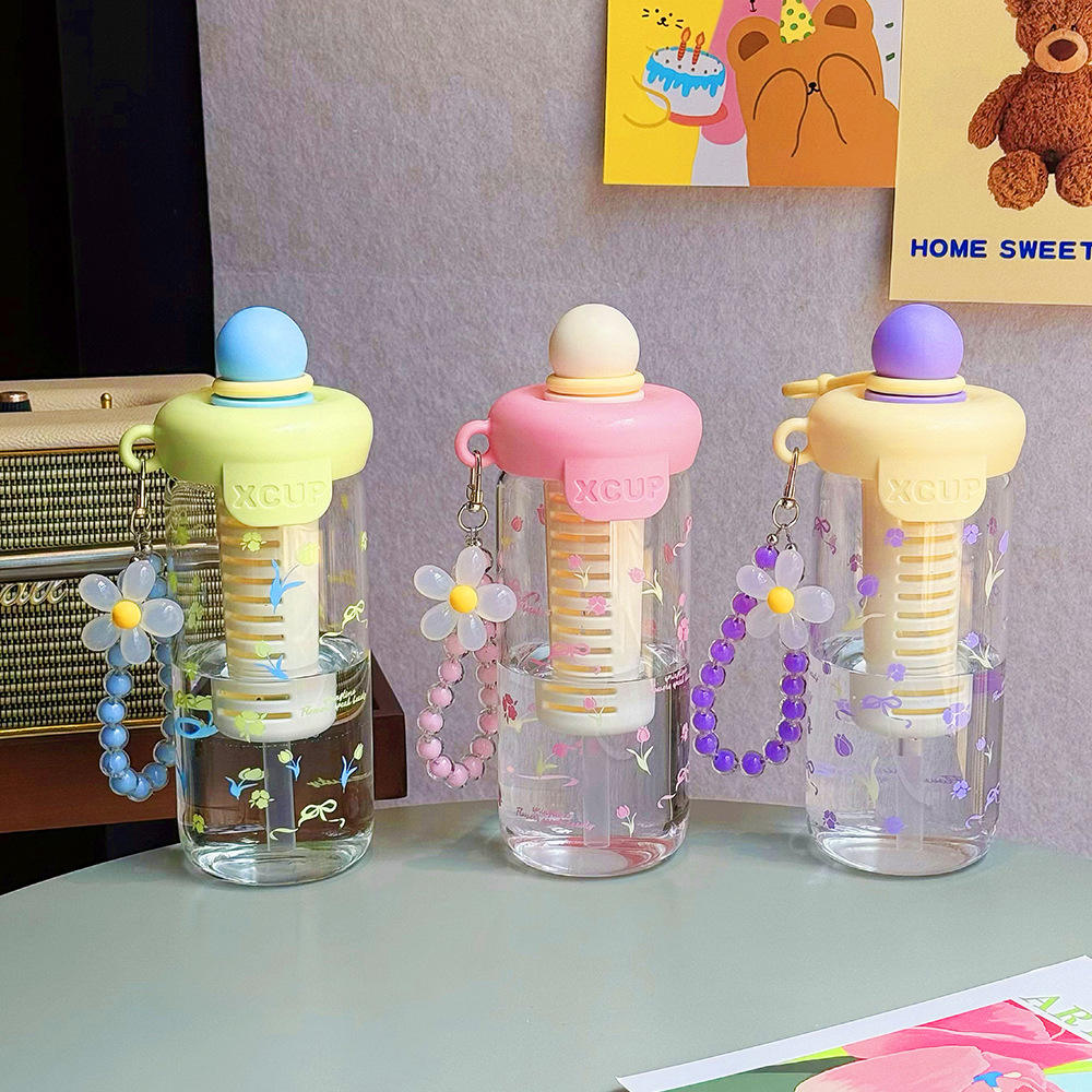 Cute Girls Cartoon Portable Drinking Bottle – Reusable School Plastic Water Bottle with Straw (Tomatodos De Agua / Gourde Enfant)