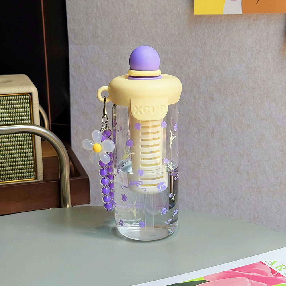 Cute Girls Cartoon Portable Drinking Bottle – Reusable School Plastic Water Bottle with Straw (Tomatodos De Agua / Gourde Enfant)