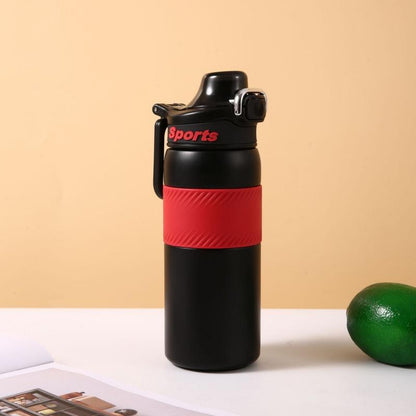 Insulated stainless steel thermos flask for outdoor use
