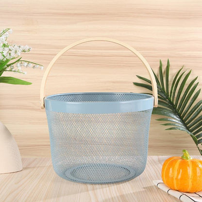 
Metal fruit serving bowl with protective lid