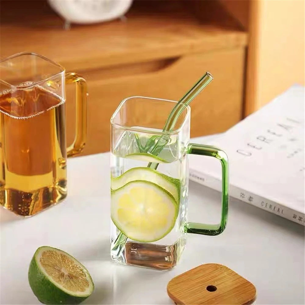 Modern square glass cup with natural bamboo lidx