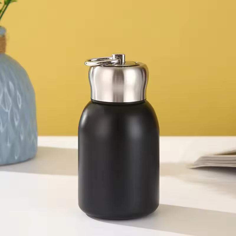 Portable vacuum thermos cup with lid for travel