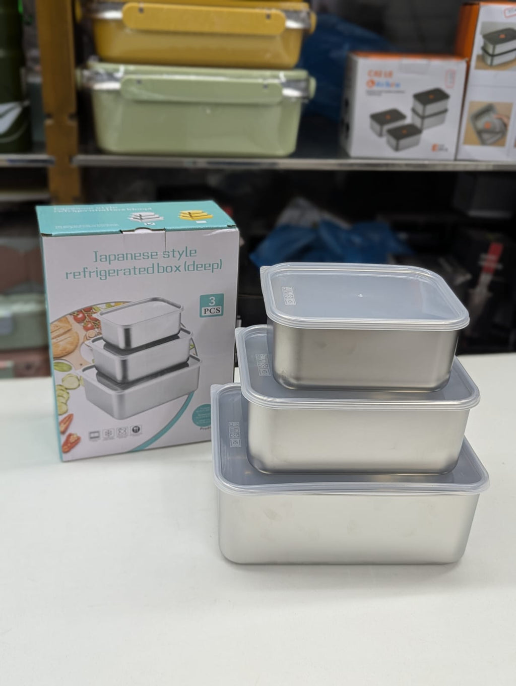 
Stainless steel containers for leftovers and snacks
