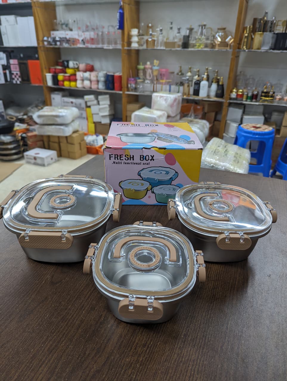 Modern Rectangle Stainless Steel 304 Bento Lunch Box with Locking Lid for Kitchen