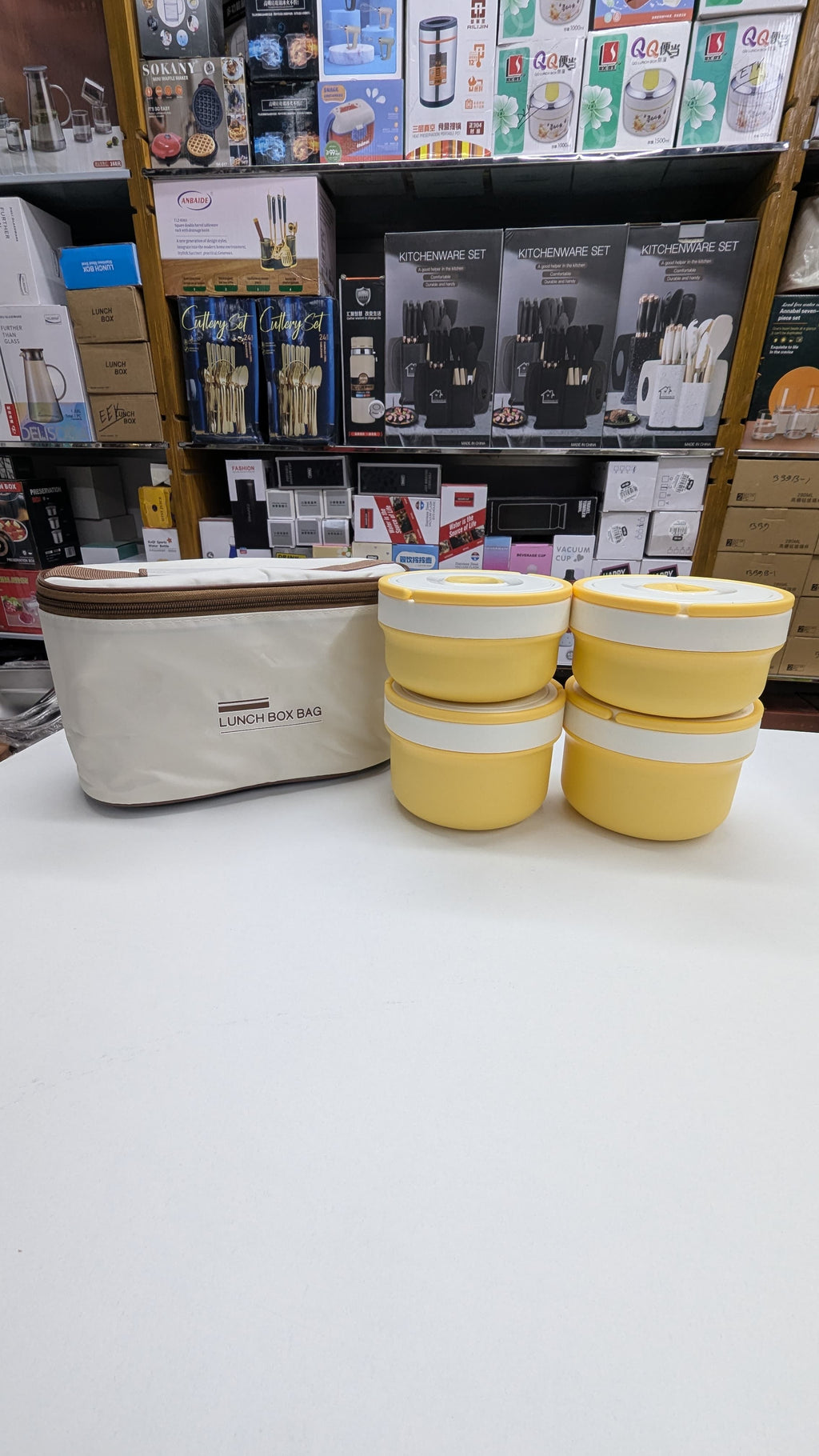 Very Premium Quality Imported Lunch Box Set – 4 Vati (Food Grade, Durable & Leak Proof)