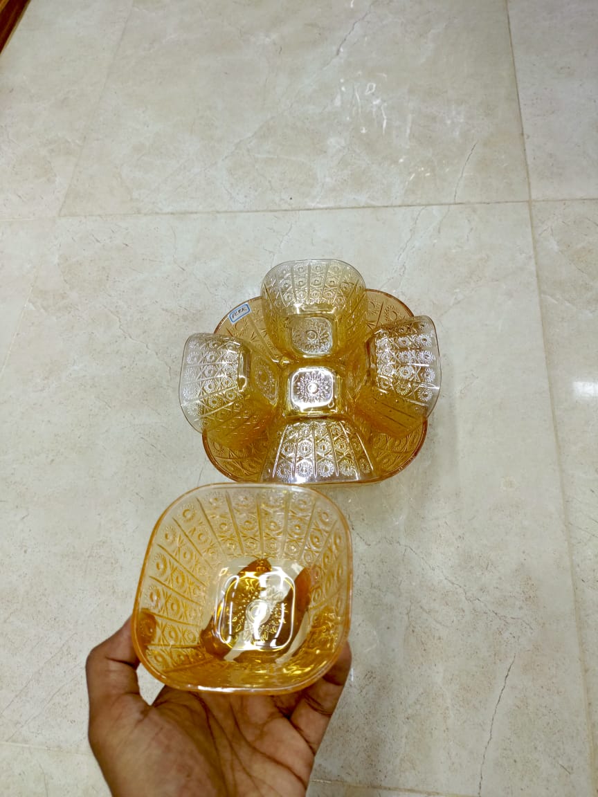 7 Pcs Glass Dessert Bowl Set – Elegant Golden Pattern
