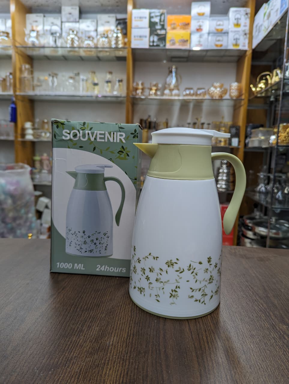 Classic Design 1L Plastic Vacuum Flask | Inner Glass Insulated Tea & Coffee Pot