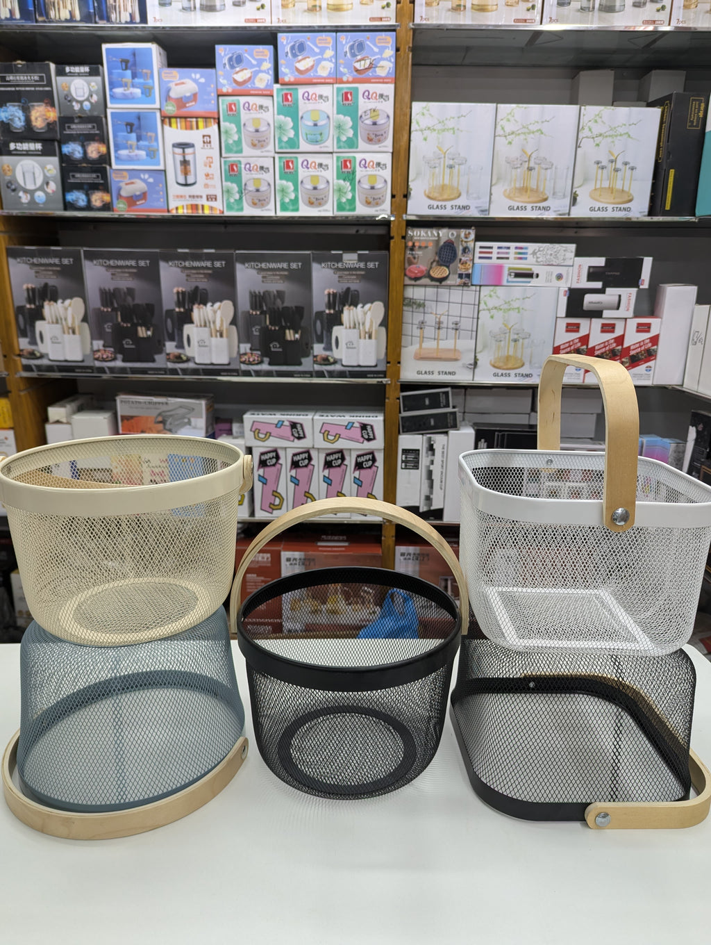 Yurtrain Metal Kitchen Utensils with Lid – Fruit Plate &amp; Drain Basket