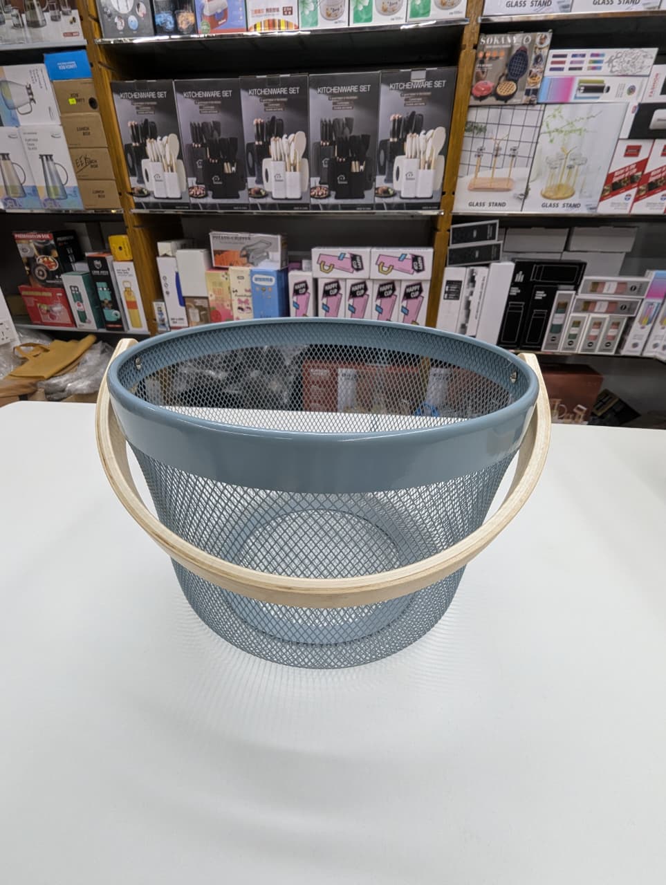 Yurtrain Metal Kitchen Utensils with Lid – Fruit Plate &amp; Drain Basket