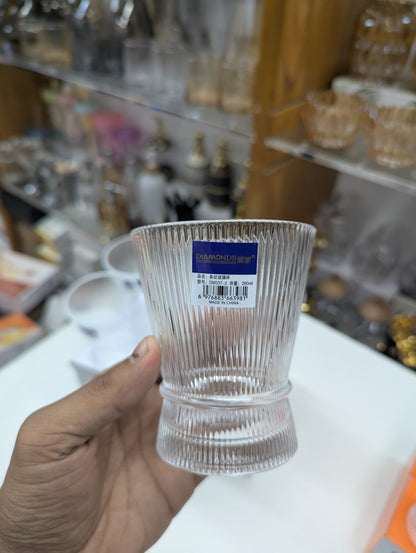 Customized Luxury Clear Wine Goblet Hand Blown Modern Design Glass Cup Crystal Material for Wedding Hotel Home Decor